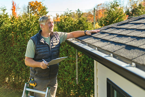 Professional Roof Repair technician working in Upper Sandusky, OH
